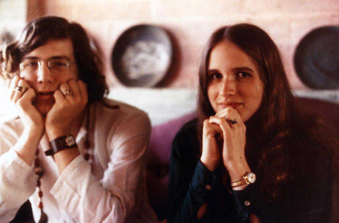 1971-Steve-&-Hi-dating